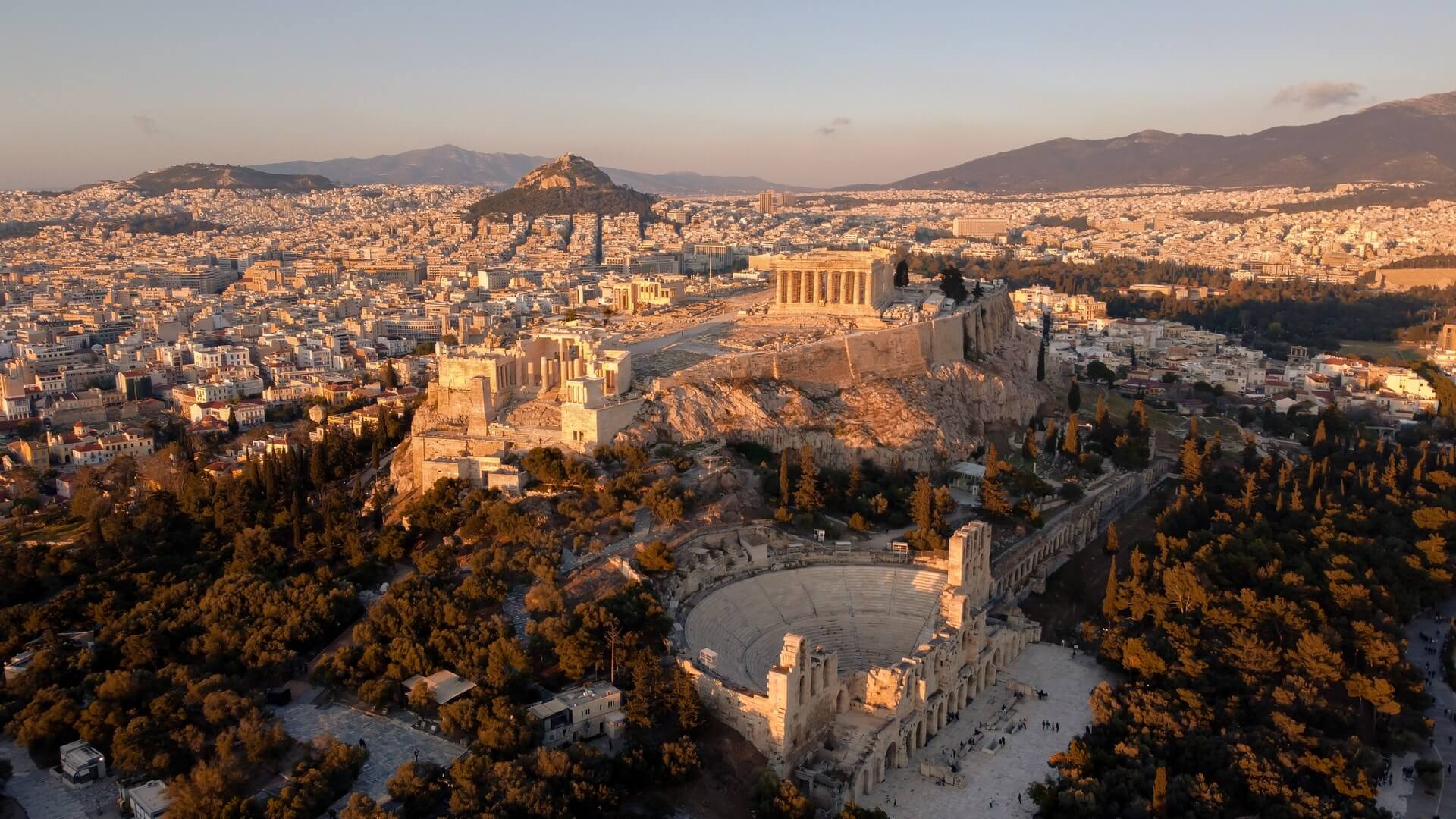 James Niakaris L1 JWFc S3M Unsplash